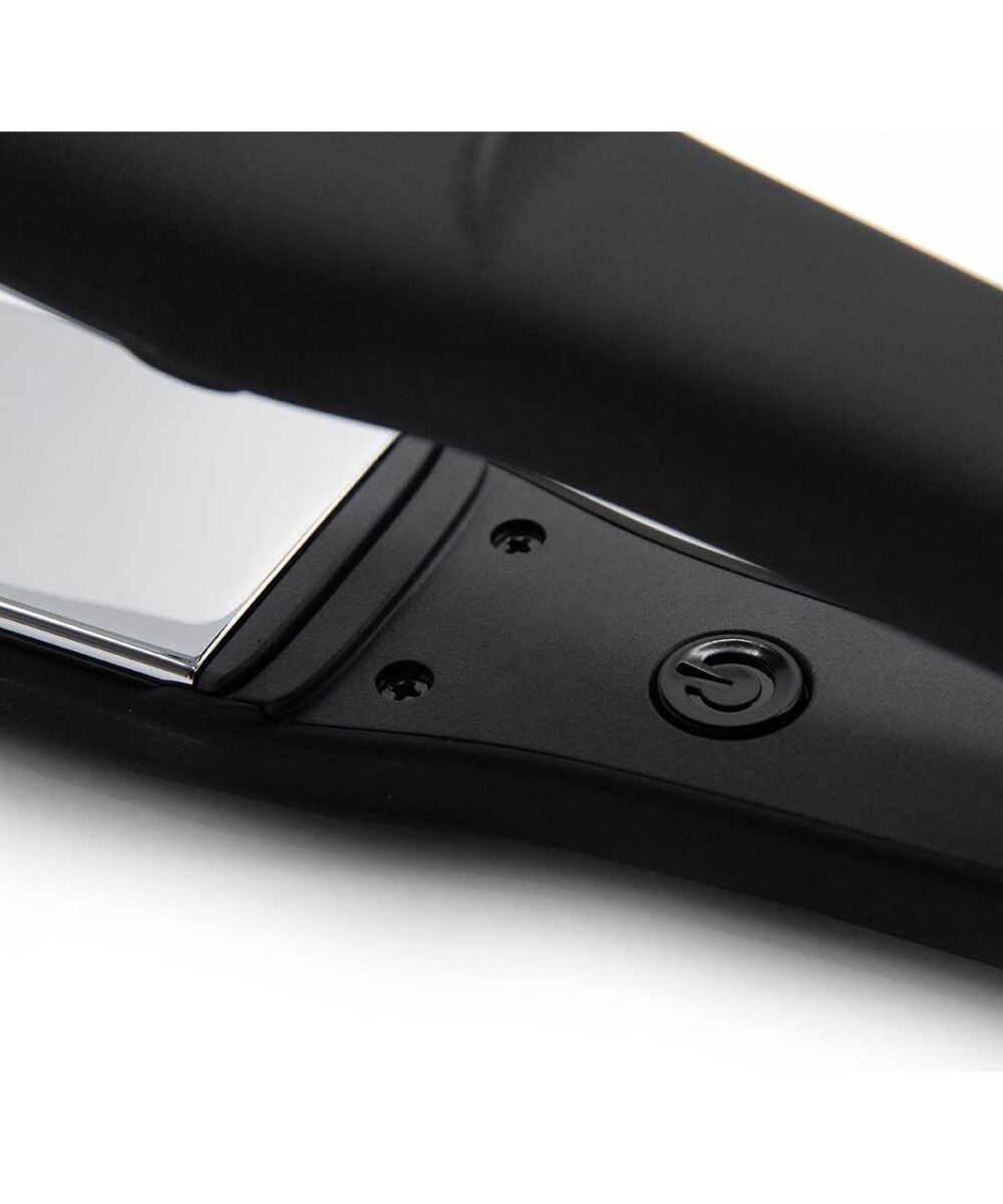 Plancha C-Extreme Black Corioliss – plancha profesional de titanio con control digital y tecnología iónica