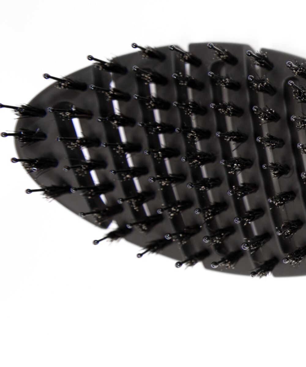 Cepillo The Vent Brush Black Corioliss – cepillo ventilado profesional para secado rápido y control del peinado